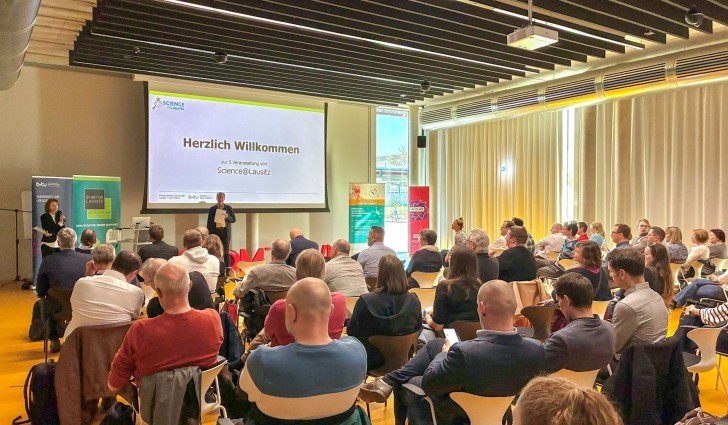 Science lausitz klein