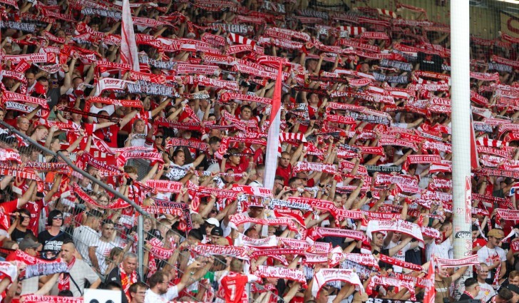 LAOLA Freiwilligenaufruf