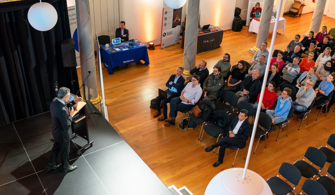 Das erste neuroonkologische Symposium fand im Alten Stadthaus in Cottbus statt.