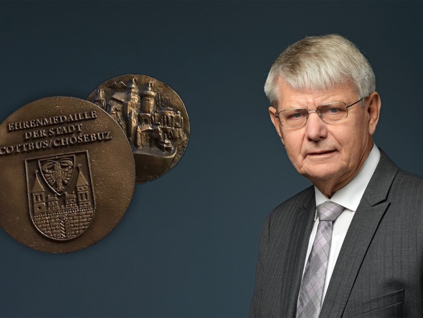 Ehrenmedaille f&uuml;r Dr. Bernd Wegner