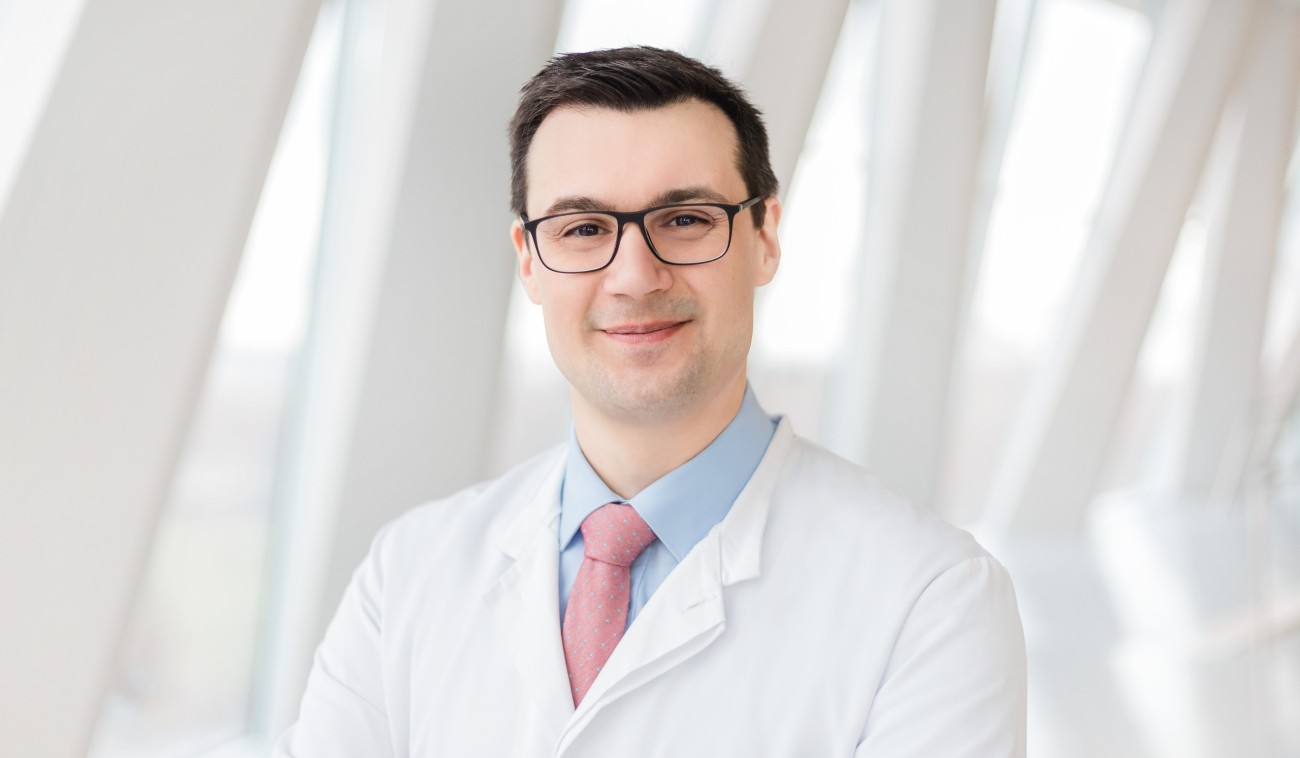 PD Dr med Matthias L Zuchowski