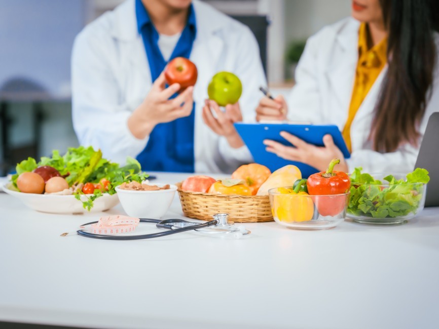 two nutritionists female and male work in a hospi 2025 05 30 14 50 55 utc