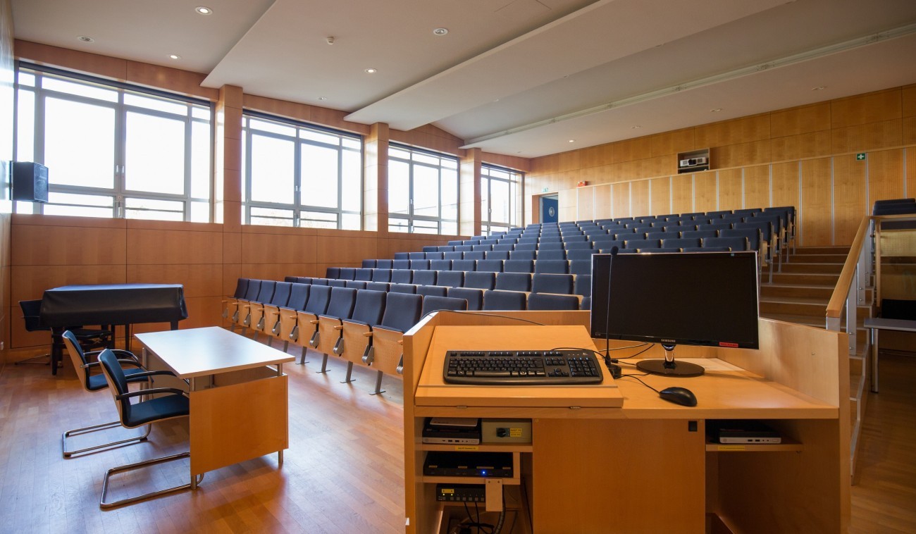 Hörsaal 03