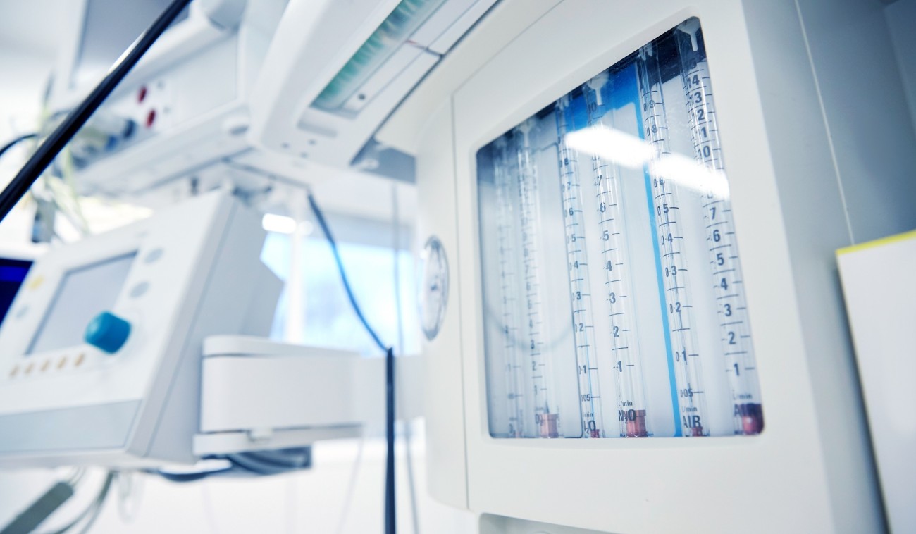 anesthesia machine at hospital operating room 2026 03 25 09 56 48 utc